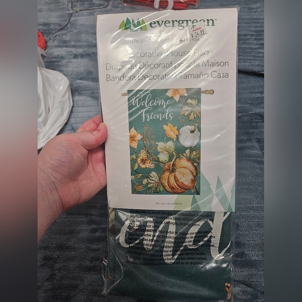 Evergreen Decorative House Flag with Floral and Pumpkin Design!